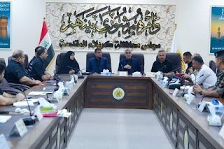 محافظ ذي قار يشارك في اجتماع السيطرة الكربلائي لتفويج الزائرين